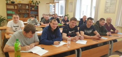 Без отрыва от производства - и профессия, и диплом